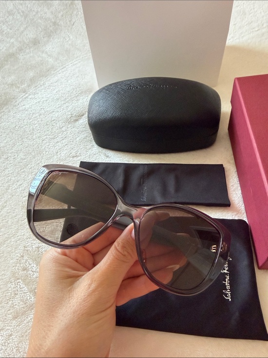 Salvatore Ferragamo Gray Cat-Eye Women’s Sunglasses main image 11